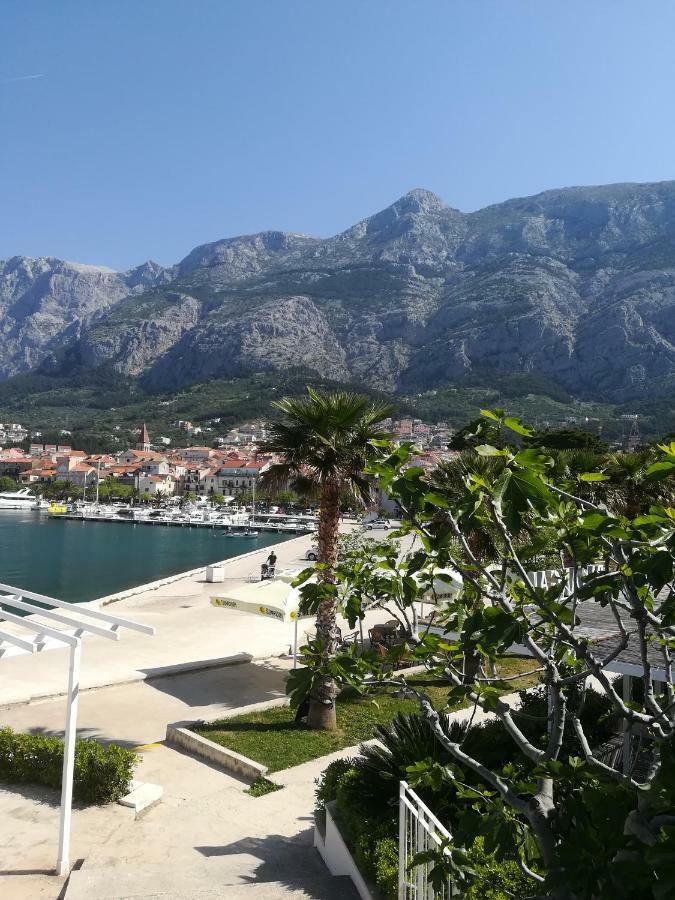 Apartman Karla Makarska Exteriör bild